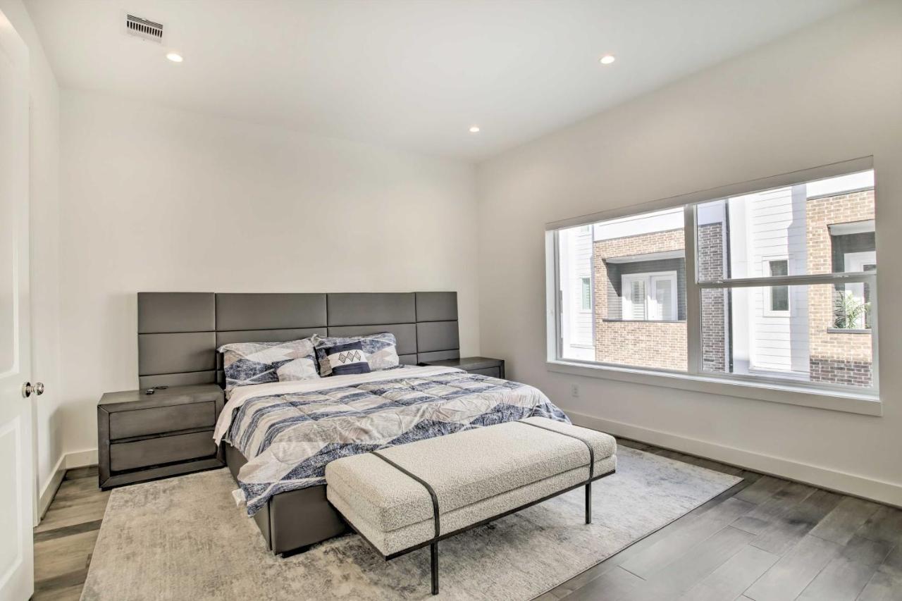 Newly-Built Luxury Galleria Area Townhome! Houston Exterior photo