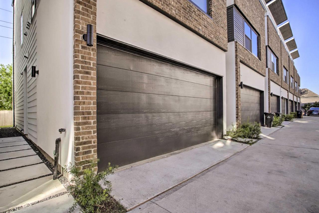 Newly-Built Luxury Galleria Area Townhome! Houston Exterior photo