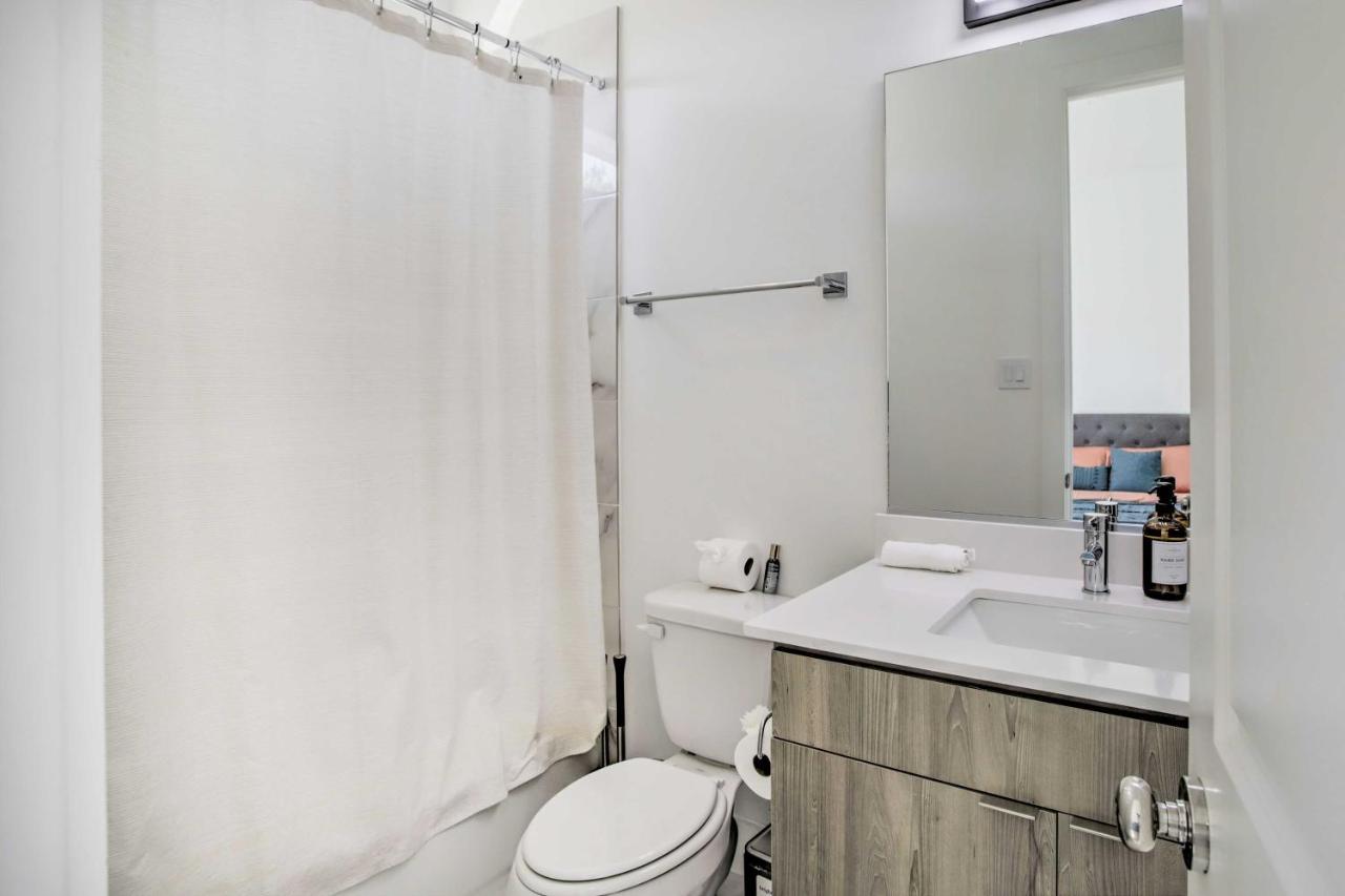 Newly-Built Luxury Galleria Area Townhome! Houston Exterior photo